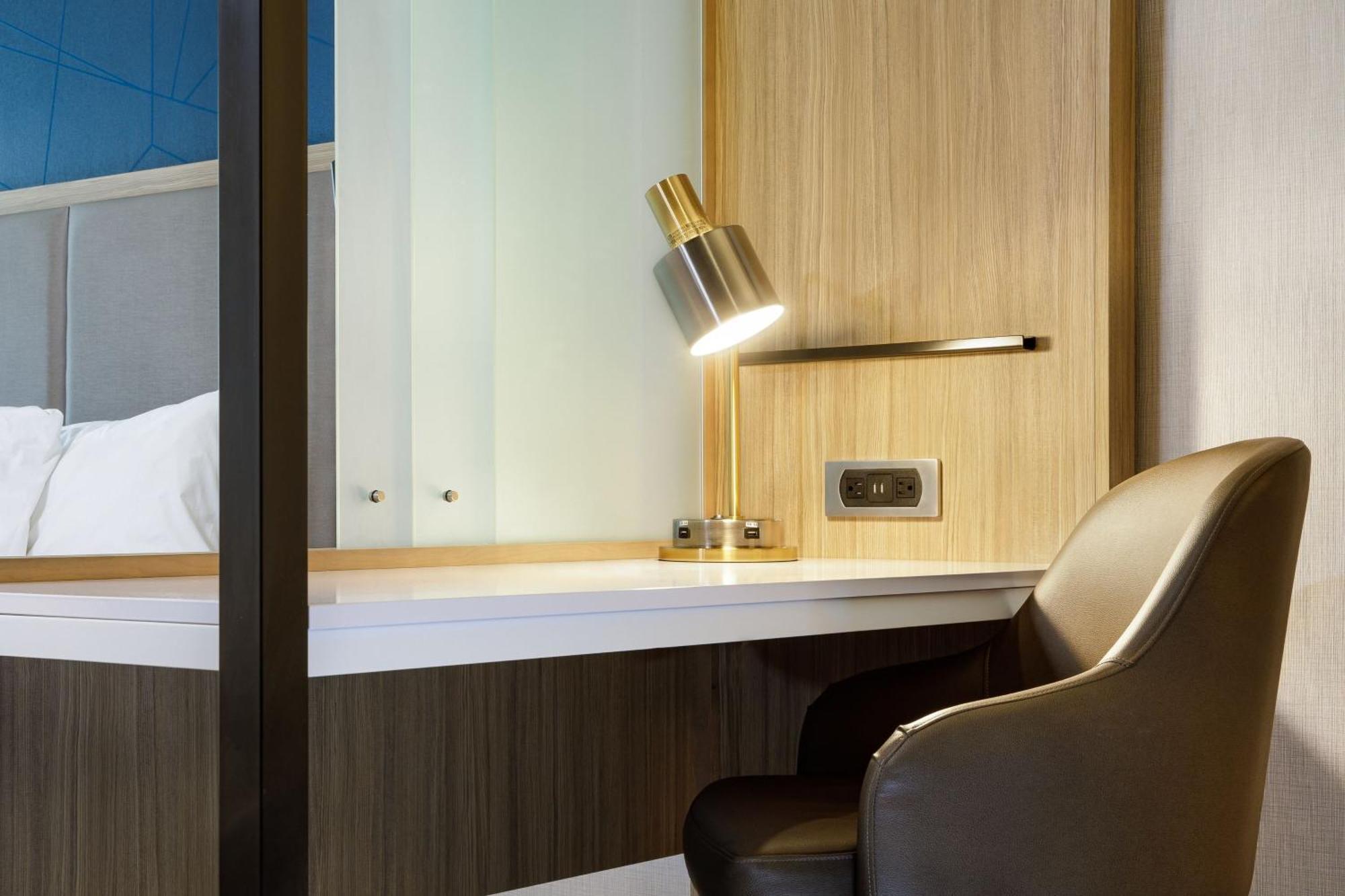 Springhill Suites By Marriott Topeka Southwest Extérieur photo