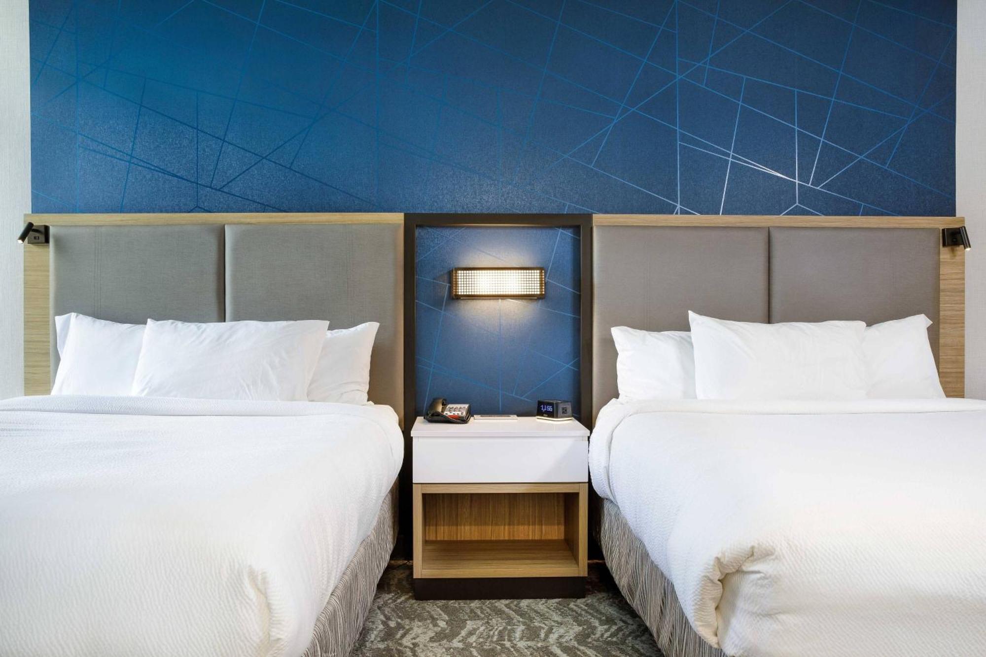 Springhill Suites By Marriott Topeka Southwest Extérieur photo
