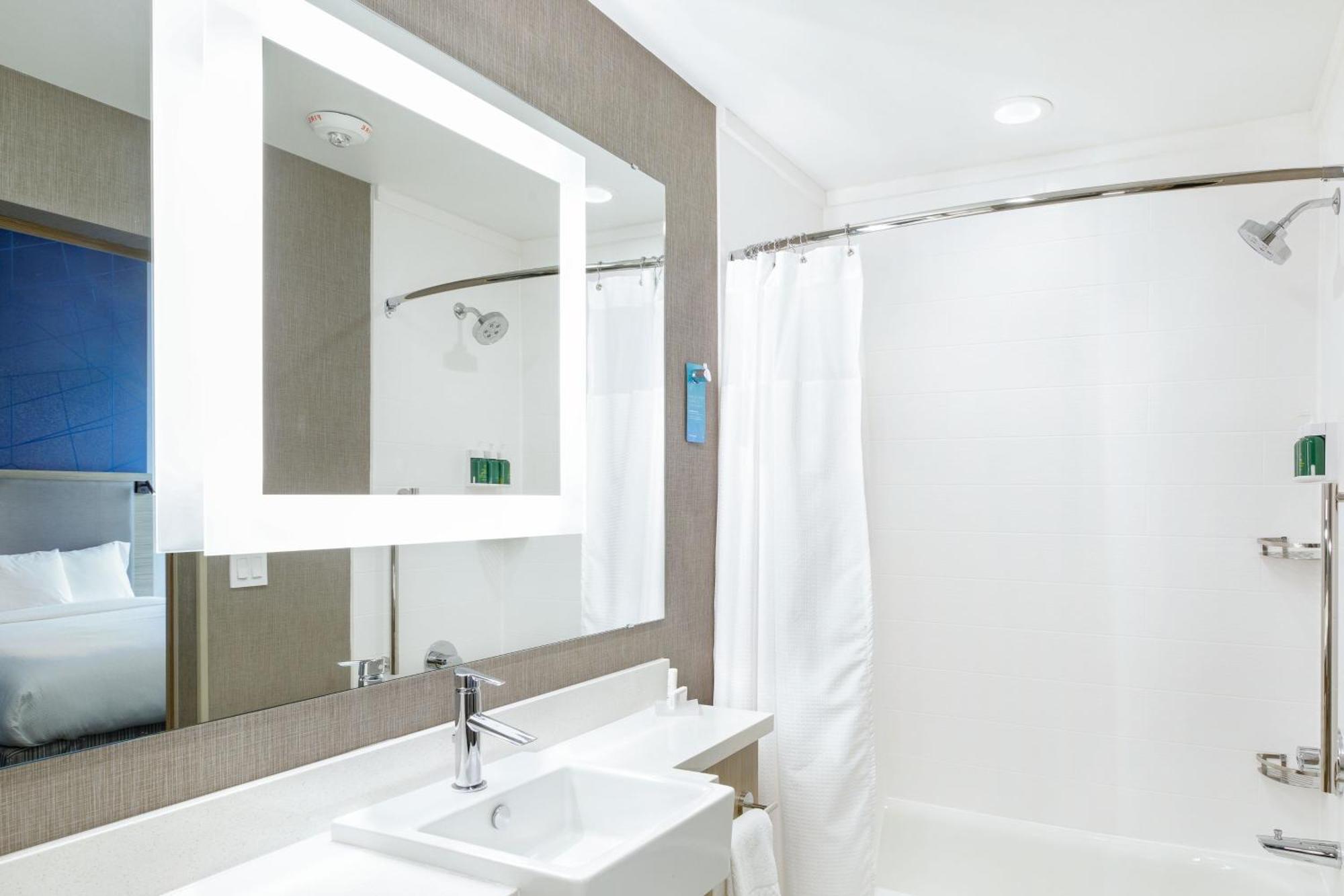 Springhill Suites By Marriott Topeka Southwest Extérieur photo