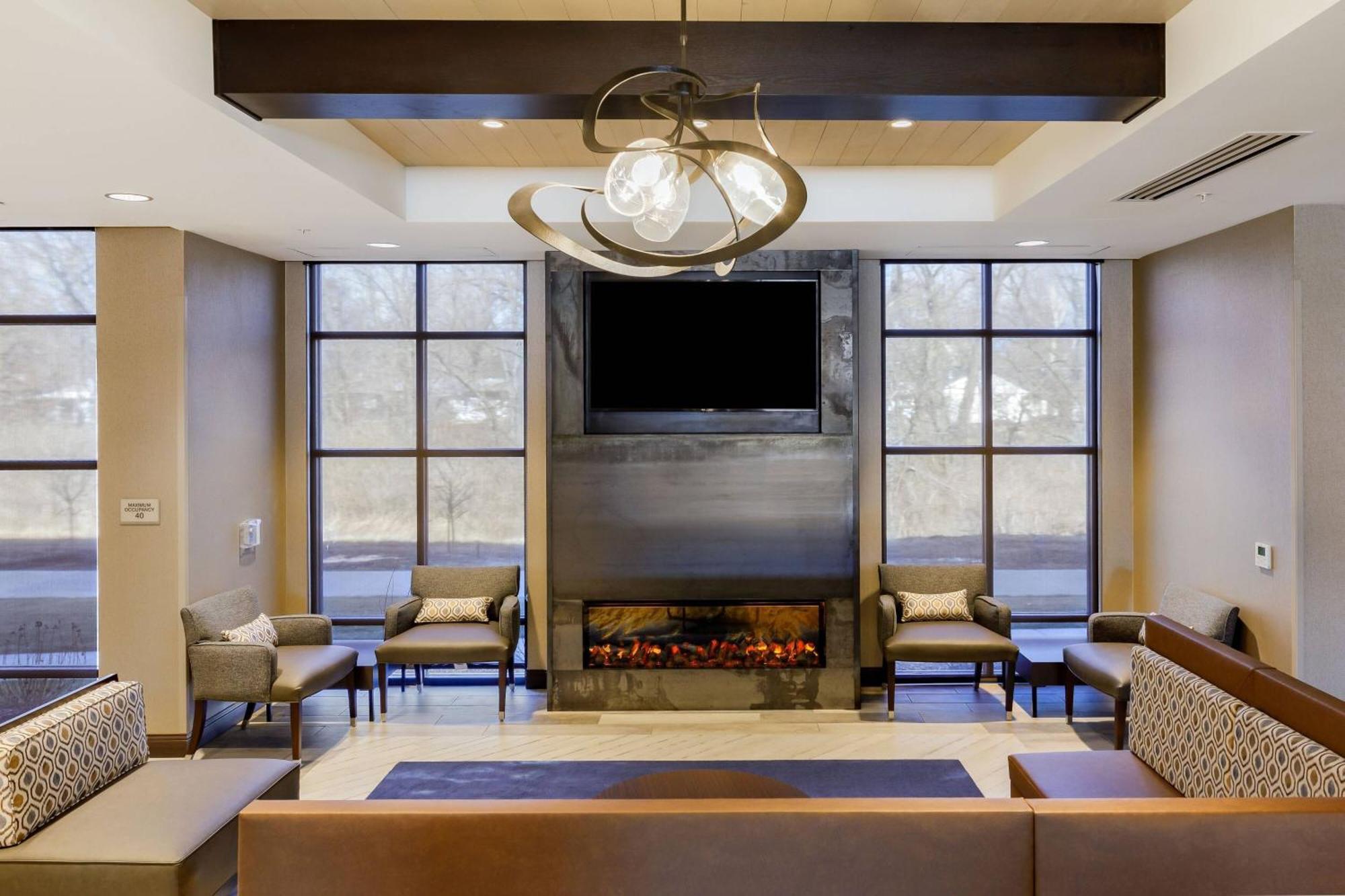 Springhill Suites By Marriott Topeka Southwest Extérieur photo